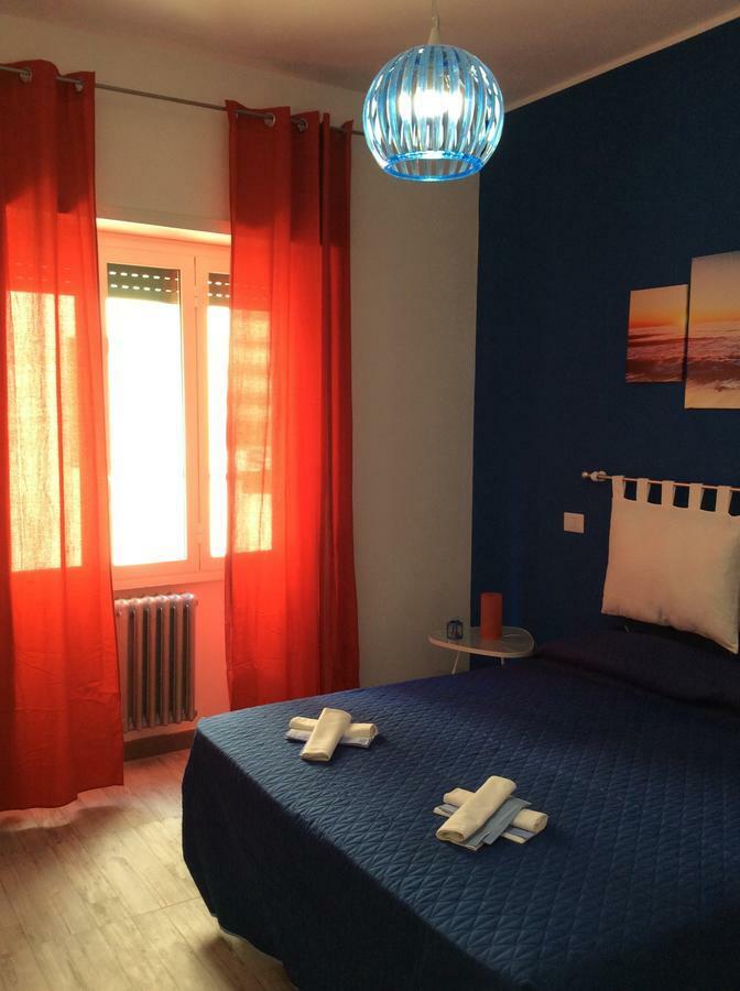 Bed & Breakfast Like Family House Rom
