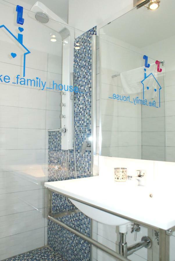 Like Family House Rom